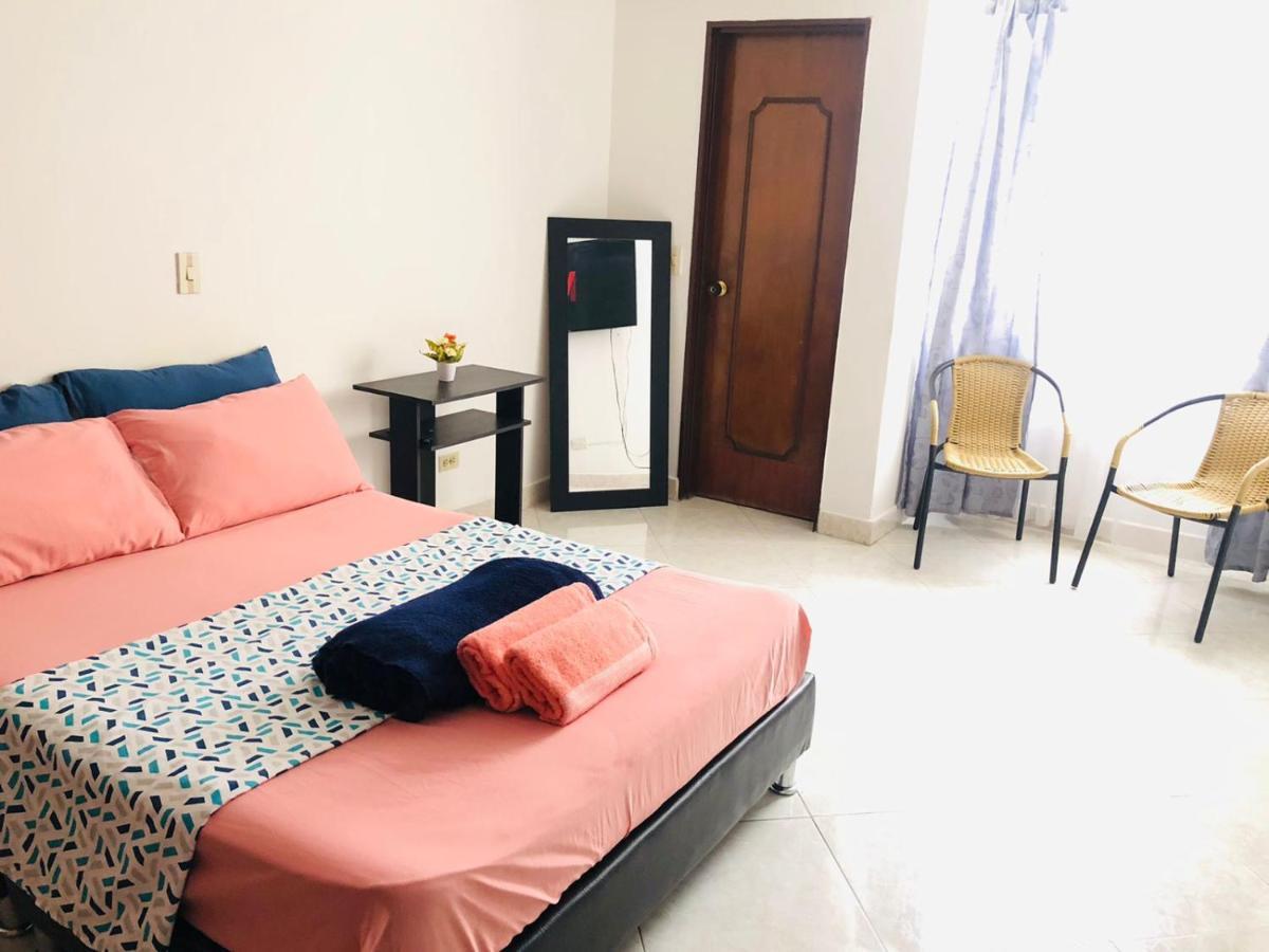M&n Alojamiento Es En Un Apto Homestay Medellin
